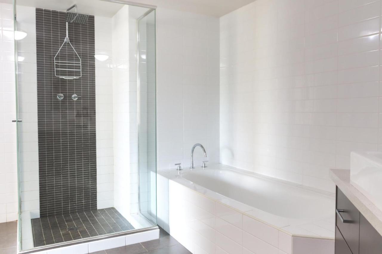 프리맨틀 Fiveways Balcony, King Bed, Chef'S Kitchen 아파트 외부 사진